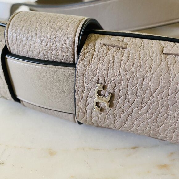 TORY BURCH Solid Tan Soft Leather Shoulder Bag - Picture 7 of 10